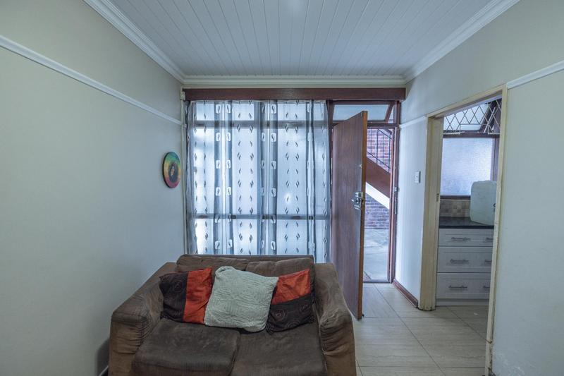 2 Bedroom Property for Sale in Sunnyside Eastern Cape